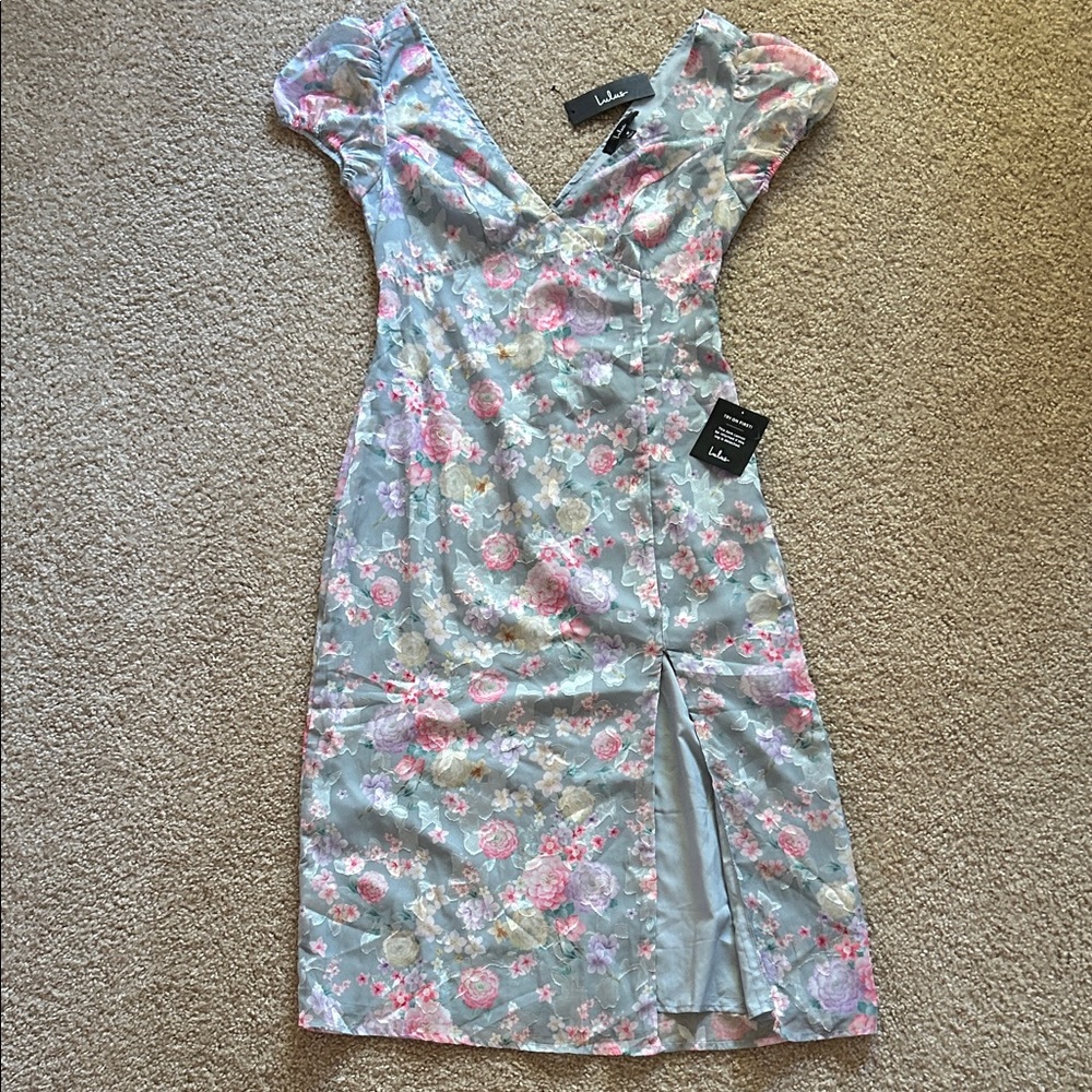 Lulu's Pastel Blue Midi Dress with Pink Floral Print